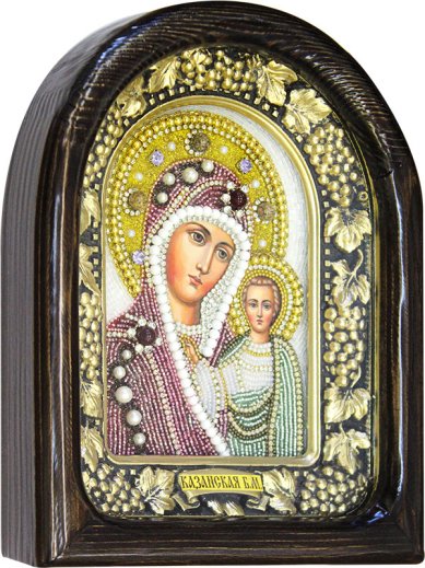 Иконы Казанская икона Божией Матери из бисера 18,5 х 23 см